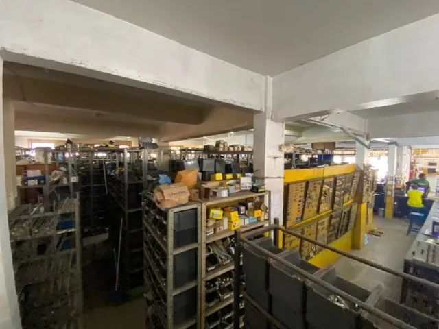Vende-se Loja + Depósito e Salas Comerciais (Porteira Fechada) - Foto 5