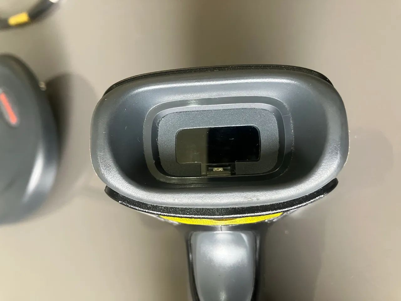 Leitora código de barras Honeywell 1250g com base USB - Foto 2