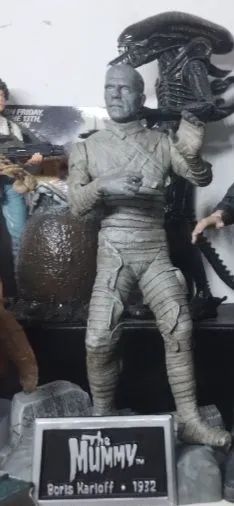 Action figure A Múmia Boris Karloff Sideshow  - Foto 2
