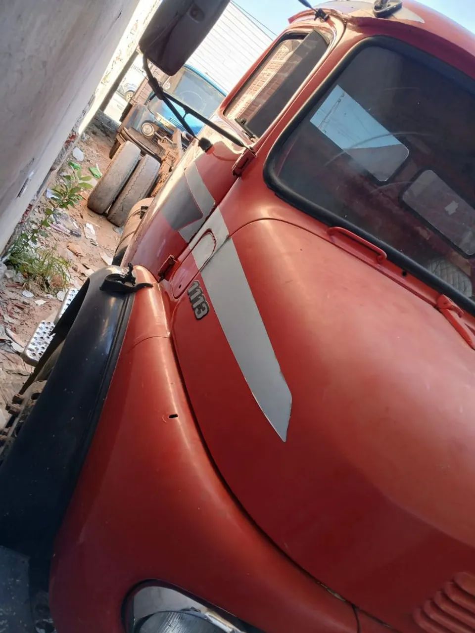 Caminhao Mercedes bens 1111 - Foto 2