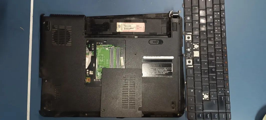 carcaça peças notebook dell p07g