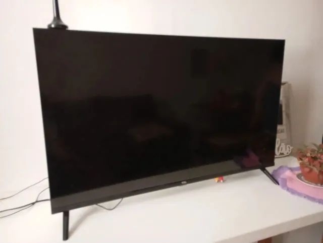 TV TCL QLED 65c715 com a tela quebrada! Tenho o controle original! Para retirada de peças! - Foto 2