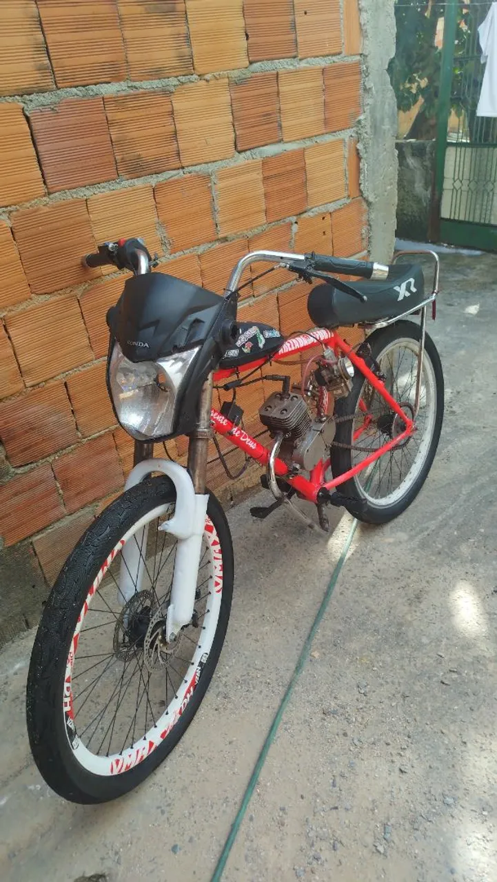 MOTORIZADA 100CC