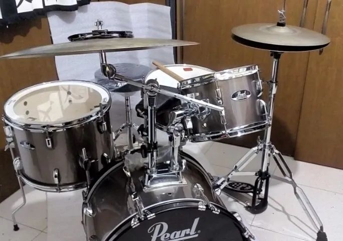 Bateria Pearl Roadshow Drums Percussão Sem Pratos