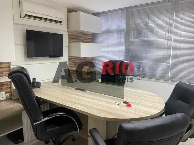 Sala - / Comercial / Vila Valqueire