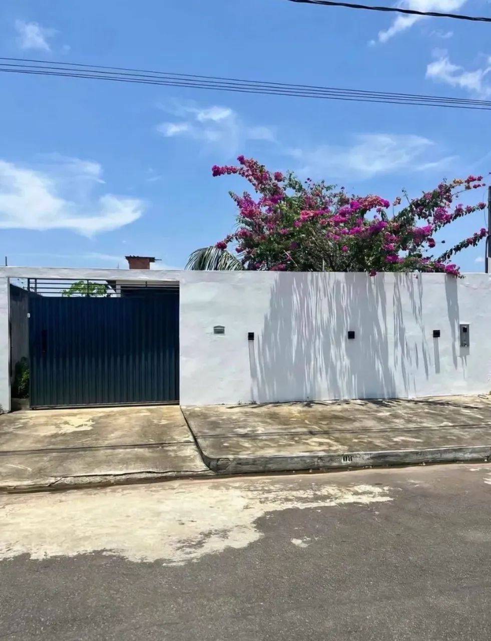 Vendo excelente casa no Varjão, Rua 11 