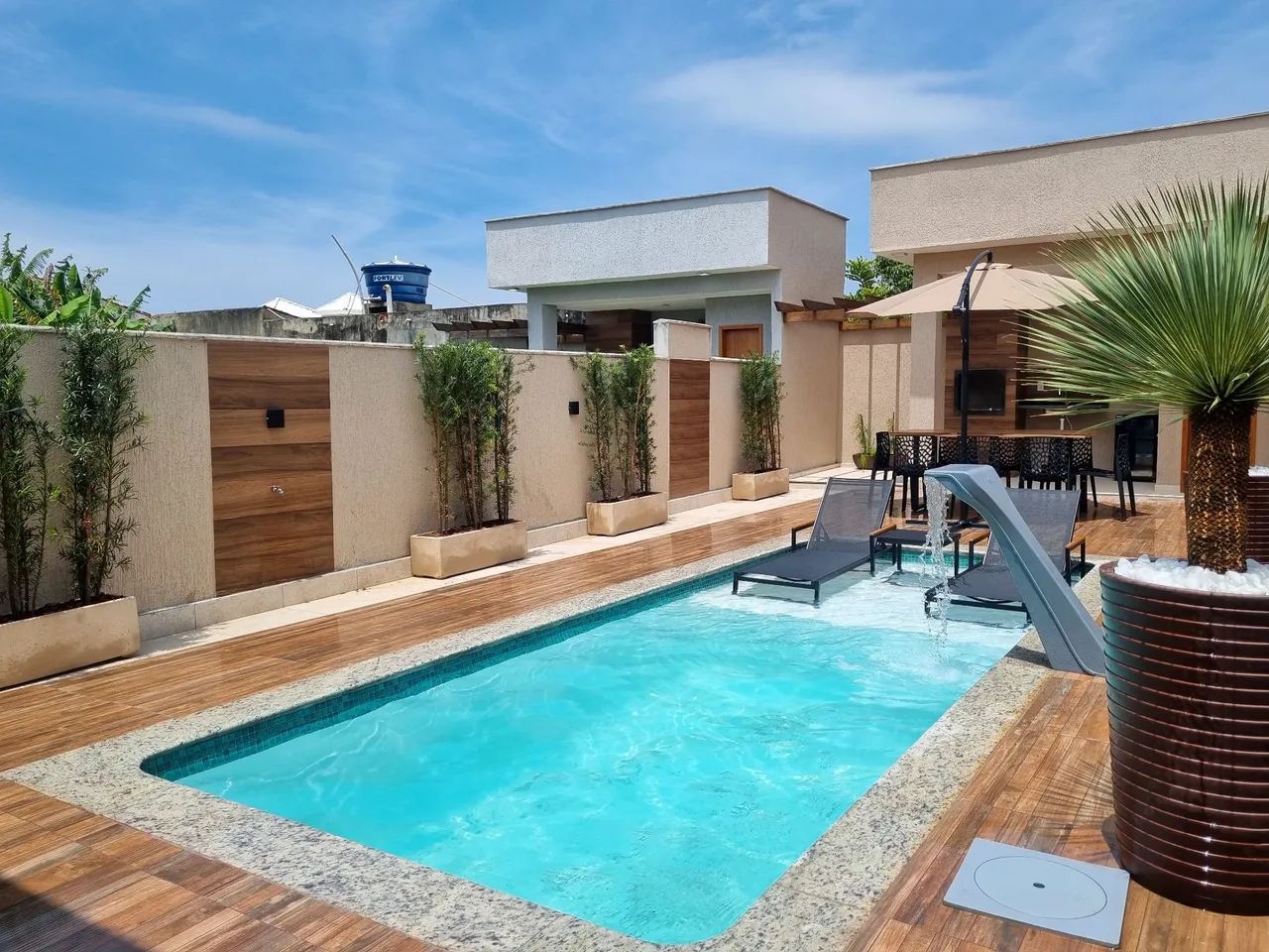 LER ANÚNCIO  - CARNAVAL 9500mil - 5 dias - Garcia House - 3 Qtos - Itaipuaçu RJ