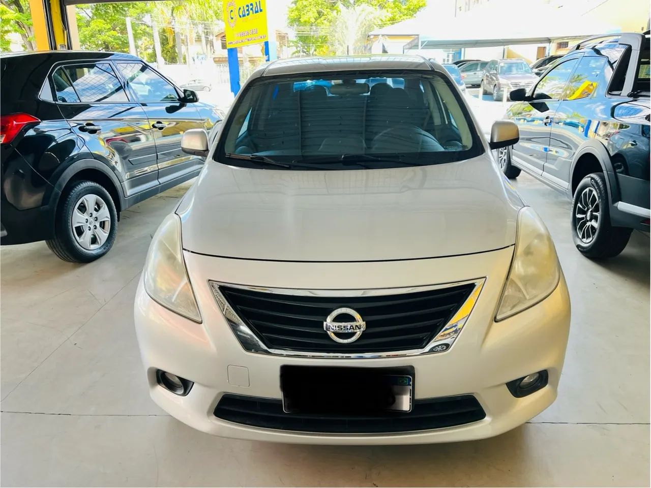 Nissan Versa SL 1.6 flex 2013, sedan completo  - Foto 5