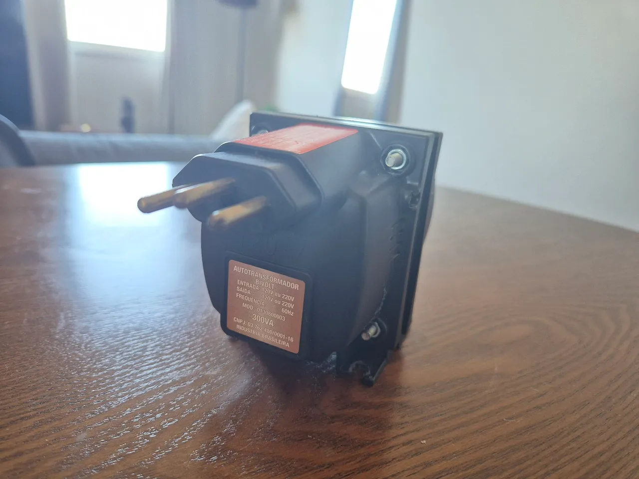 Transformador Bivolt 300VA