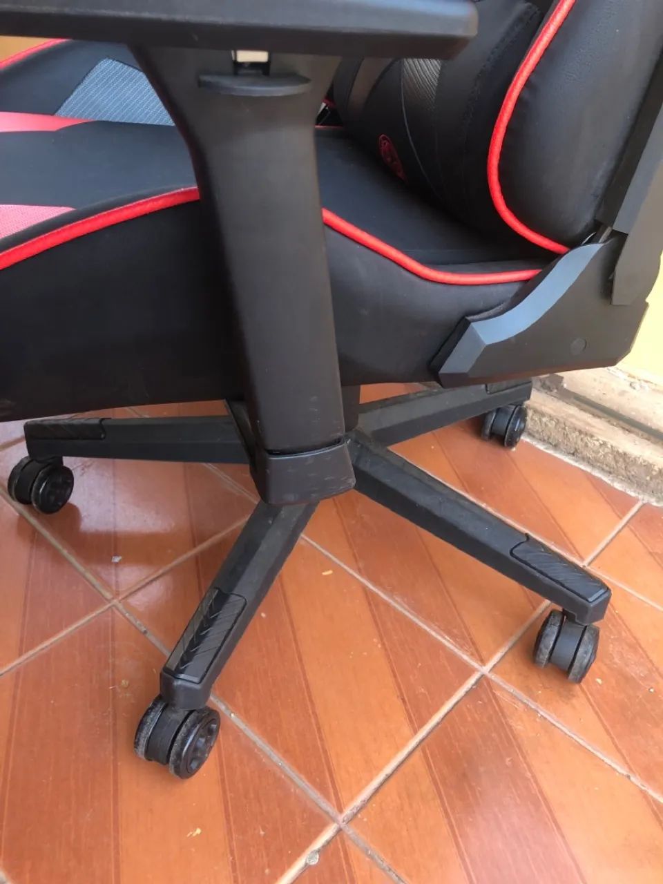 Cadeira Gamer Vermelha - Foto 6