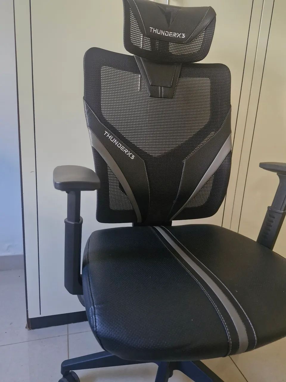 Cadeira Gamer ThunderX3 - Foto 2