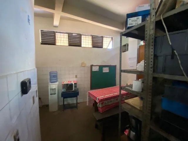 Vende-se Loja + Depósito e Salas Comerciais (Porteira Fechada) - Foto 2