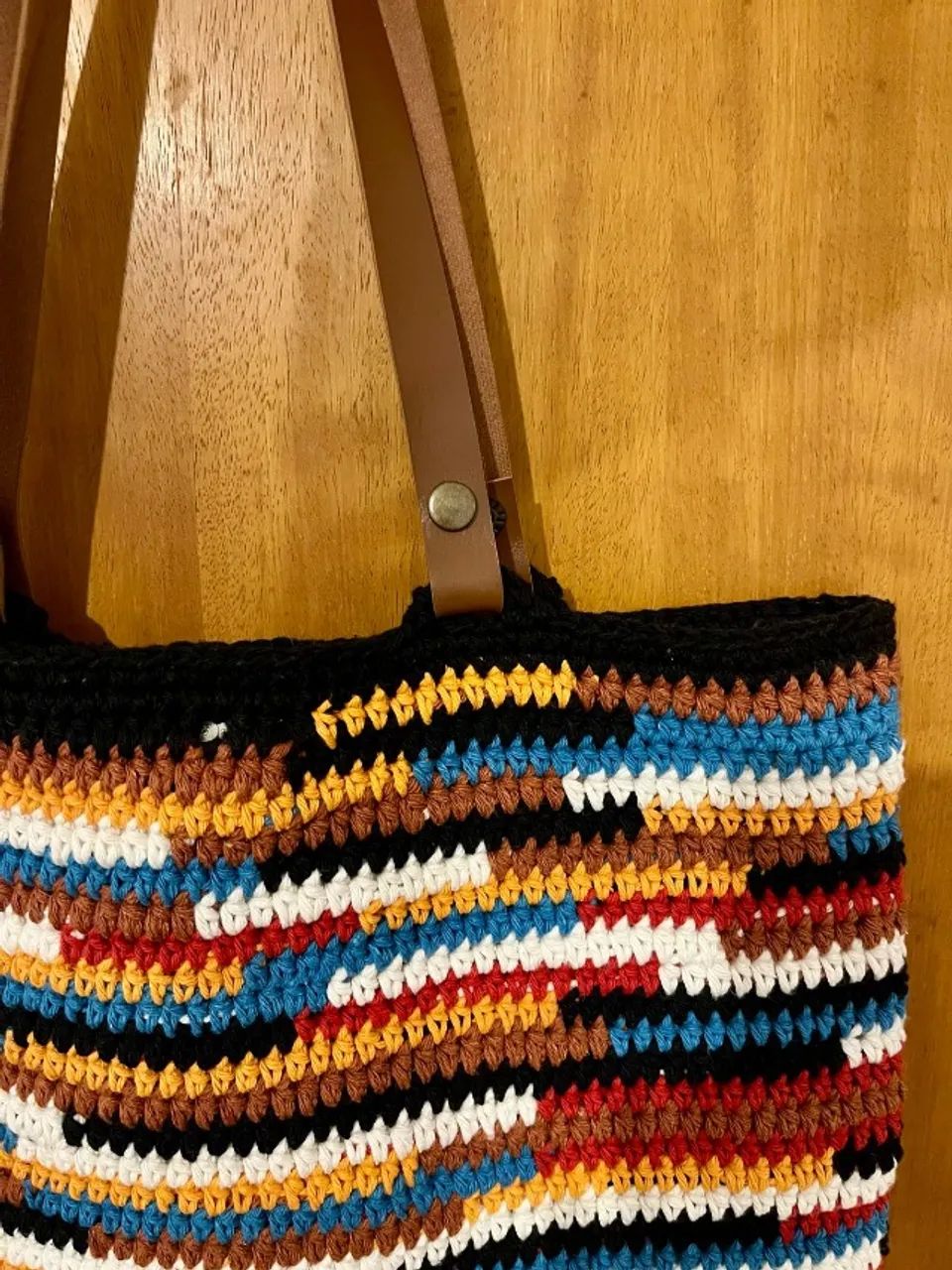 Bolsa de crochê colorida nova - Foto 2