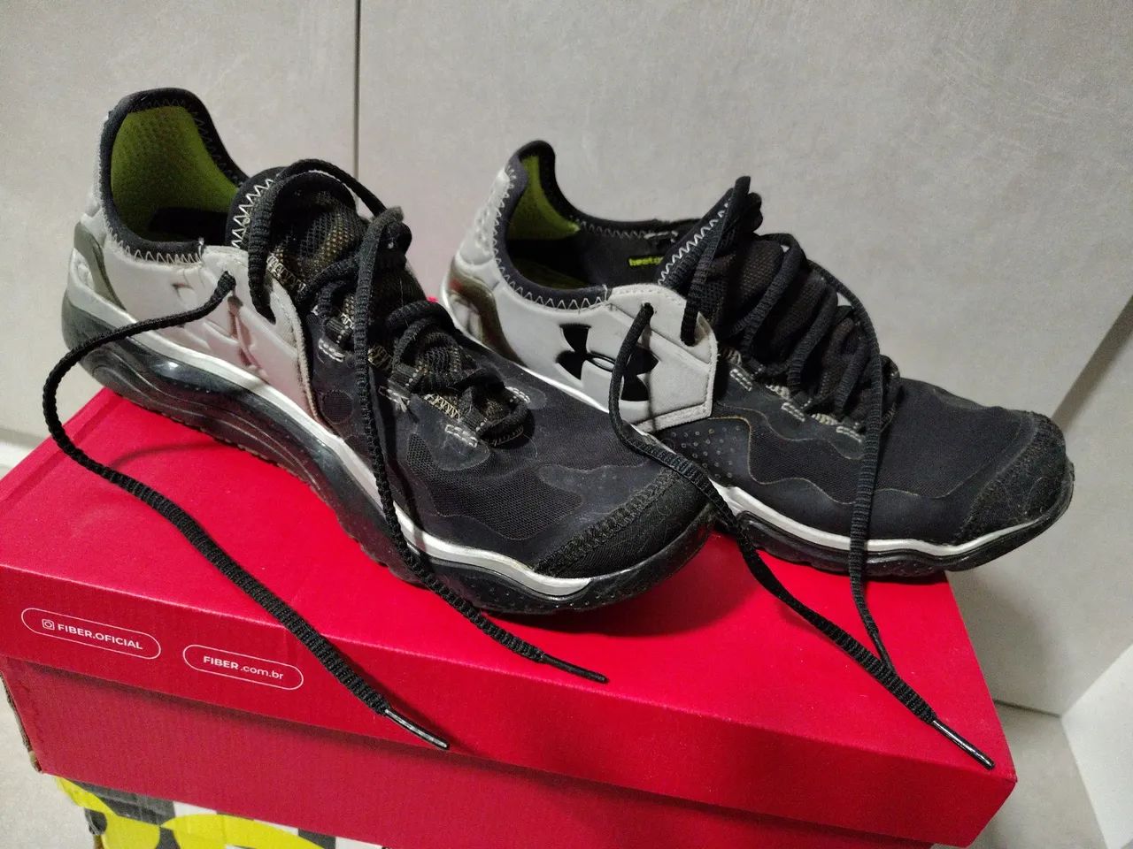 Tênis Under Armour Micro G Preto 42 - Foto 4