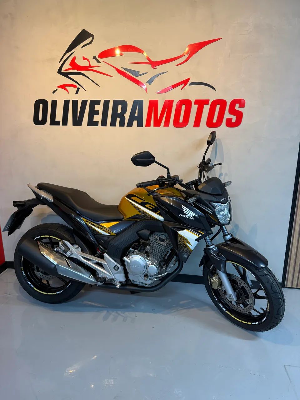 Cb 250 F Twister 2020/20 - OLIVEIRA MOTOS