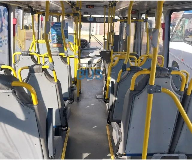 MICRO ONIBUS IBRIVA COM AR CONDICIONADO 2015 - Foto 9