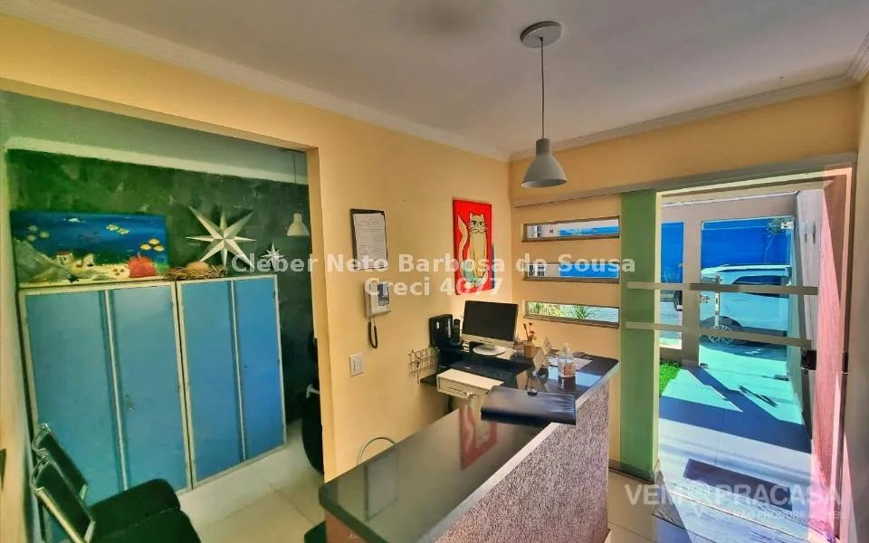 CÔMODOS AMPLOS - PISCINA - EXCELENTE LOCALIZAÇÃO! - Foto 3