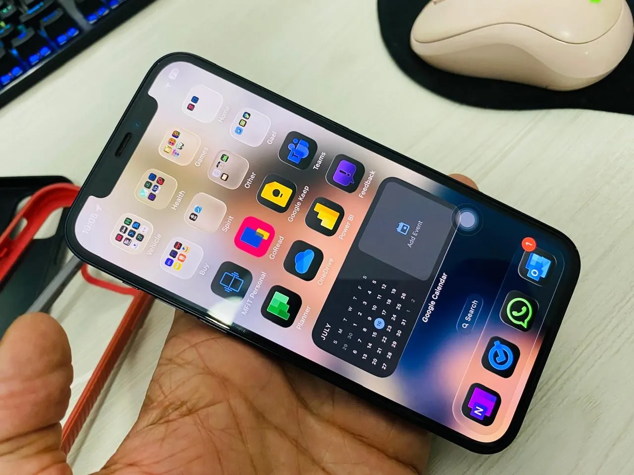 iPhone 12 preto com 128 GB em perfeito estado