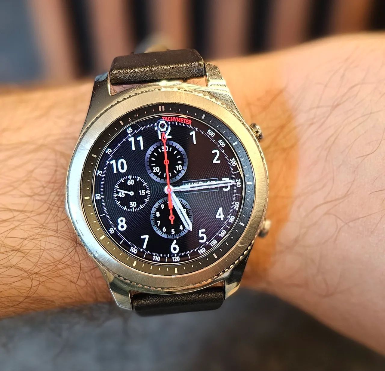 Samsung Gear S3 Classic com caixa, manual e carregador original - Foto 3
