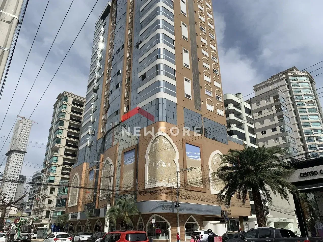 Apartamento em Avenida Nereu Ramos - Meia Praia - Itapema/SC