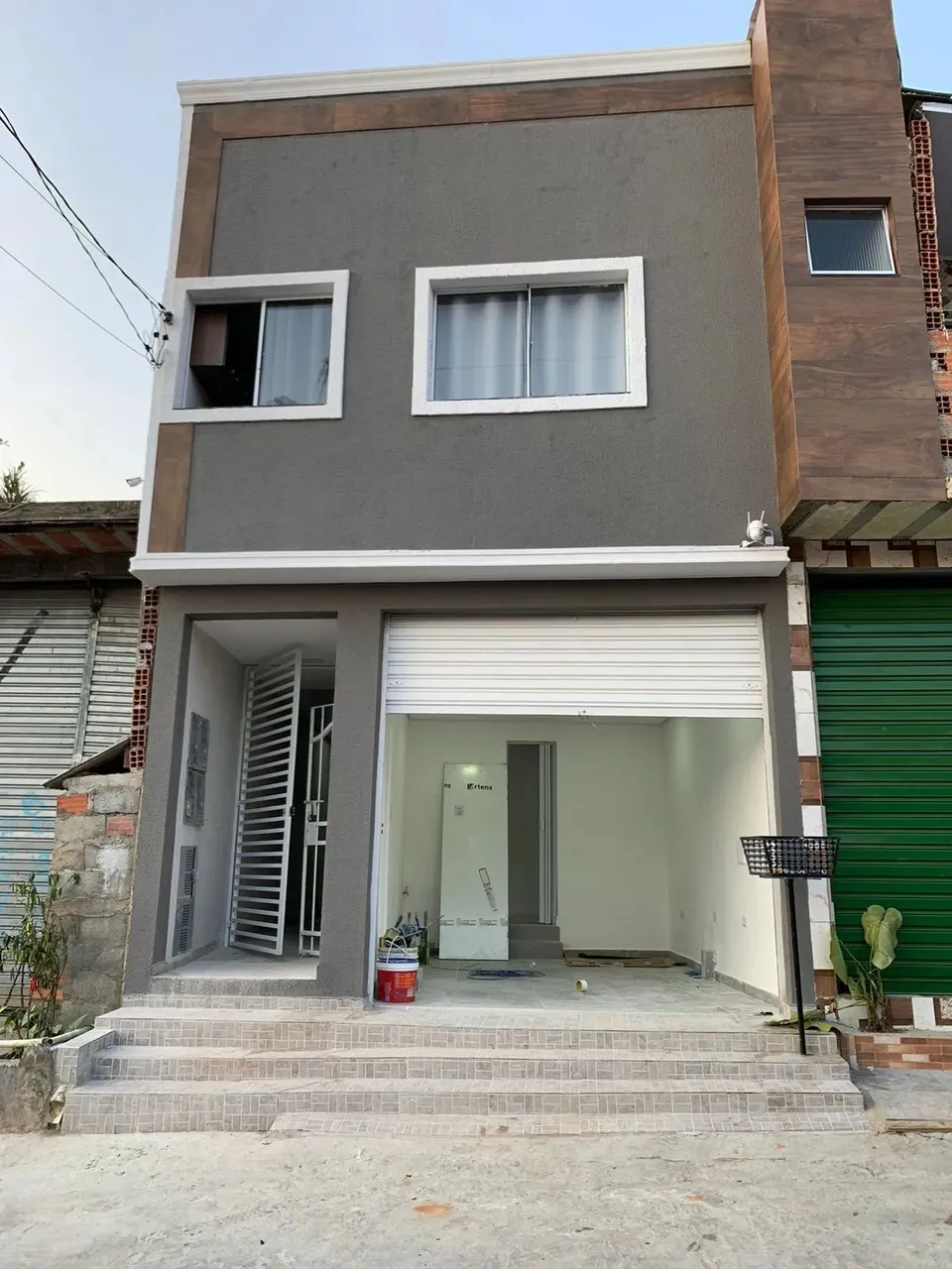 Lindo Apartamento Studio, novos para locação, mobiliados, com 01 de 30m²