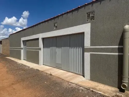 Casa com 02 quartos, lote 260 m2, setor de invasão lúcio costa DF