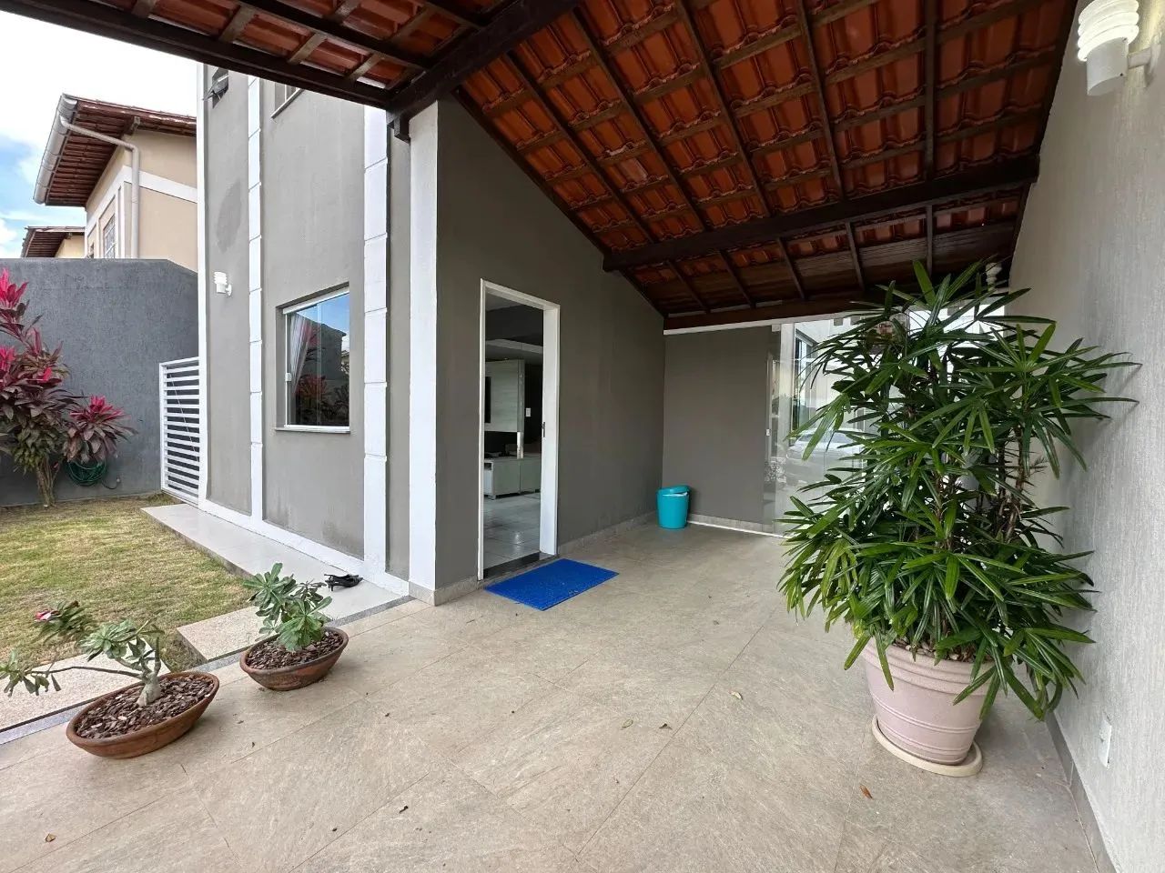 Casa Duplex, com 4 quartos, quintal, projetados, energia solar, R$ 800.000,00 - Foto 2