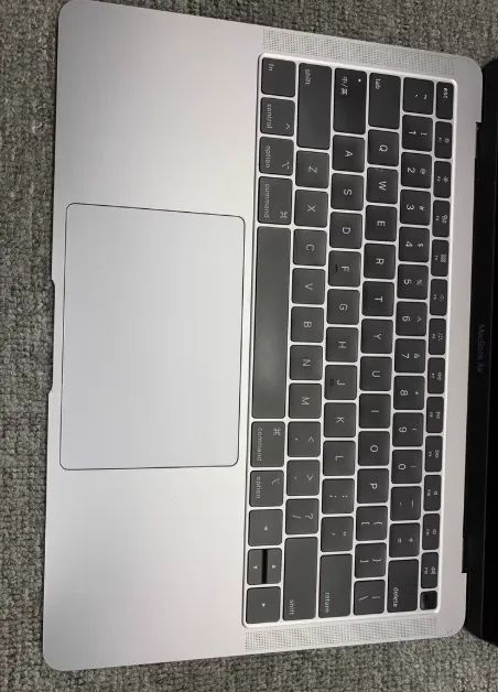 MacBook Air 13インチ シルバー 2019 128GB MacBook Air (2019 ※512GB 16GB)】 シルバー 13インチ