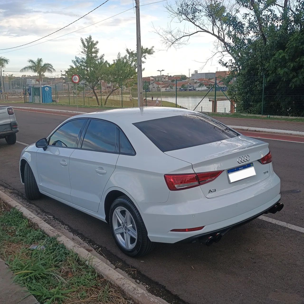 Audi A3 sedan 2018 - Foto 3
