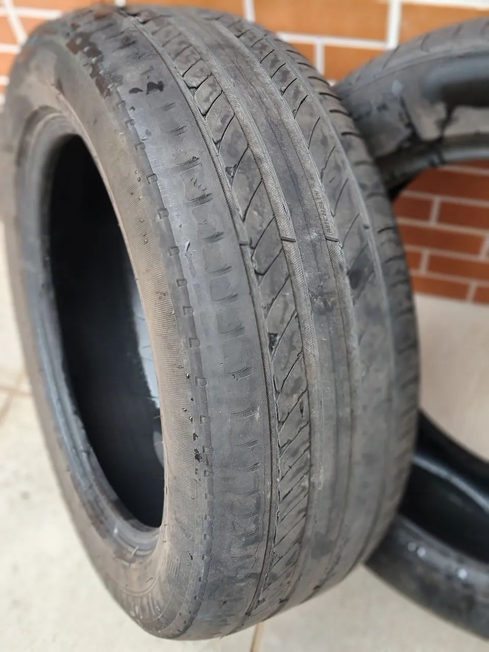2 Pneus MICHELIN por 315,00 - Foto 2