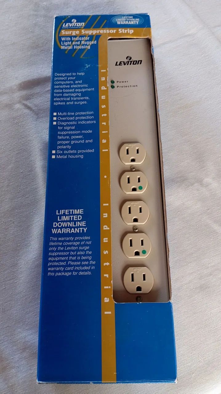 Régua de Tomadas High-End Leviton americana  - Foto 2