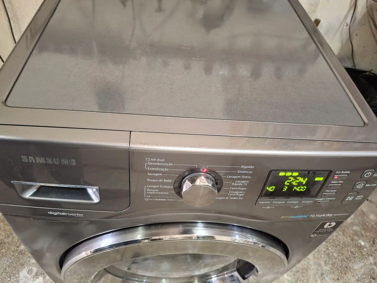 Lava e seca 220v semi nova 