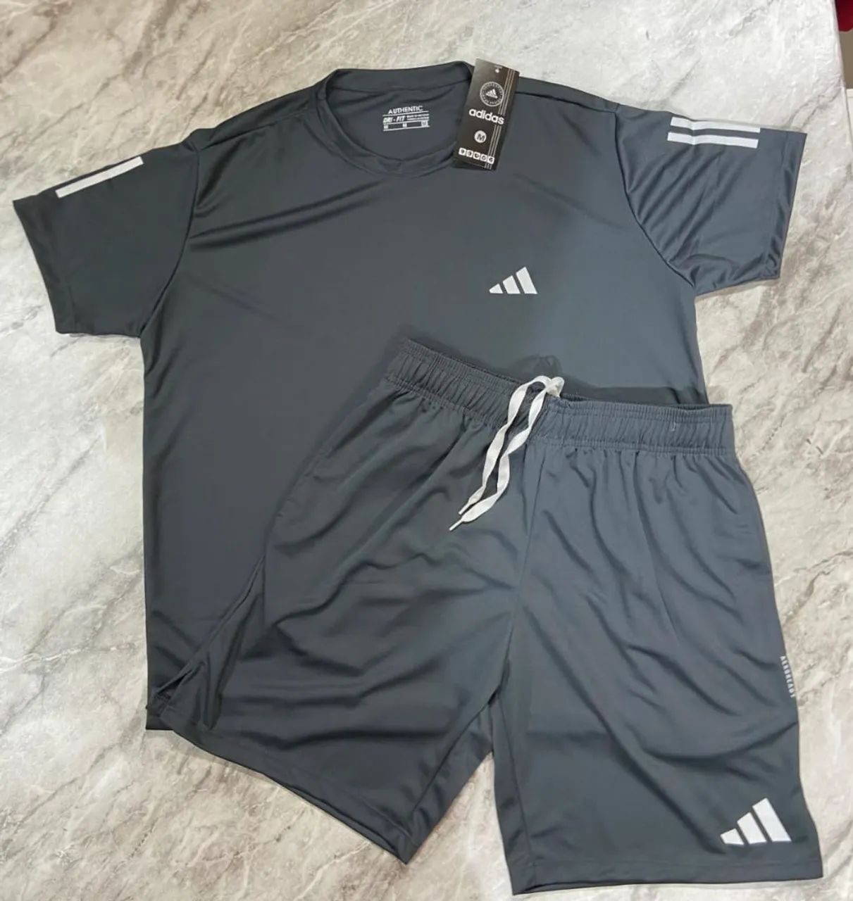 Conjunto Adidas Masculino Cinza