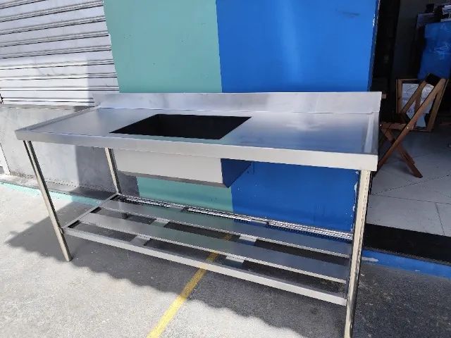 Pia Inox Reforçada 1,10x0,60x0,90m Bojo 50x40 com Prateleira