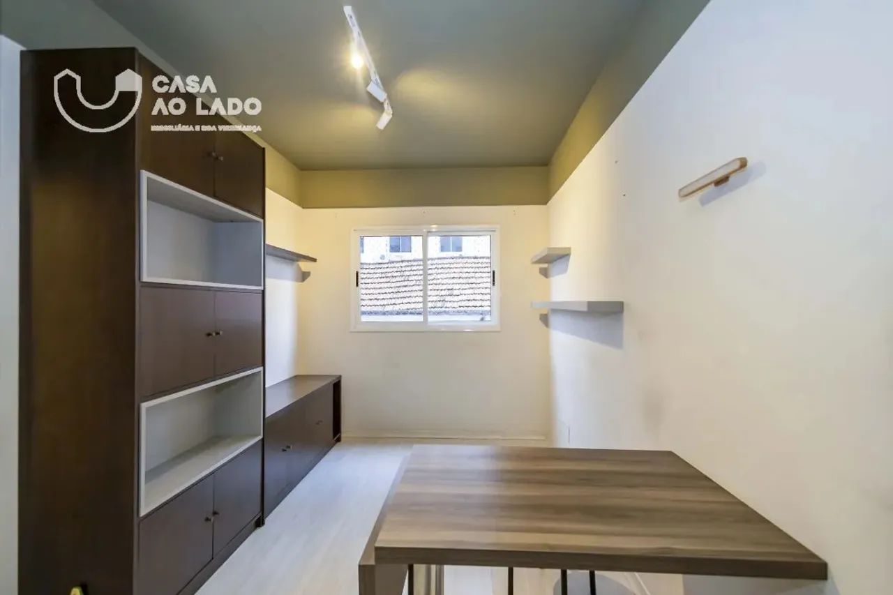 Apartamento de 58m² semimobiliado com 02 quartos no Centro - Curitiba/PR - Foto 3