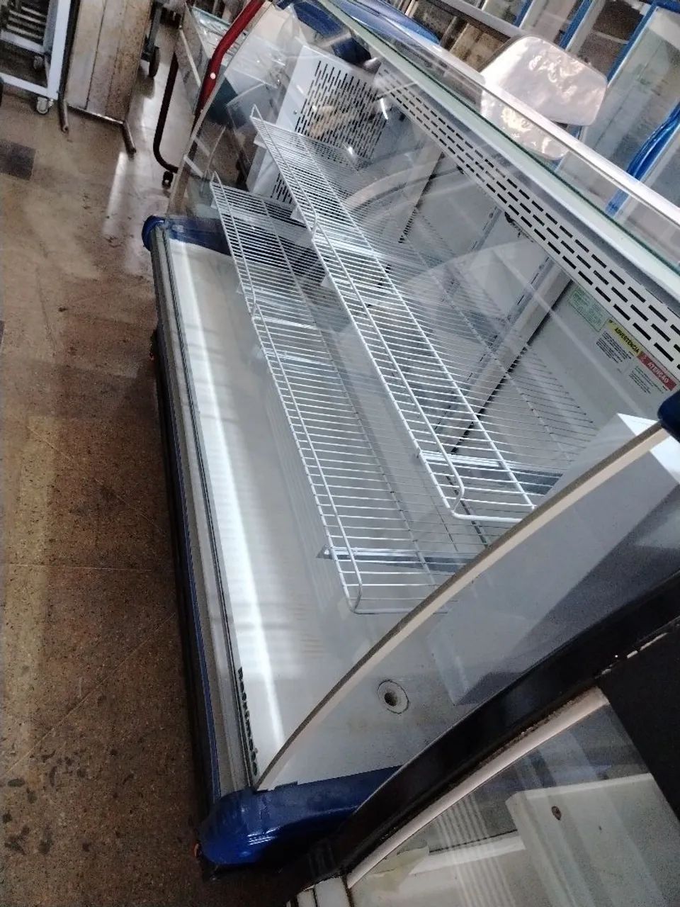 Vitrine Refrigerada para seu Negócio - Foto 6