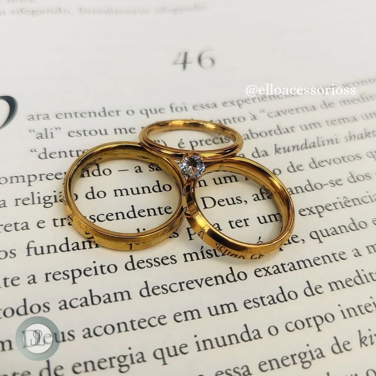 Par de Alianças Chanfrada 4mm com Anel solitário e caixa de veludo  - Foto 2