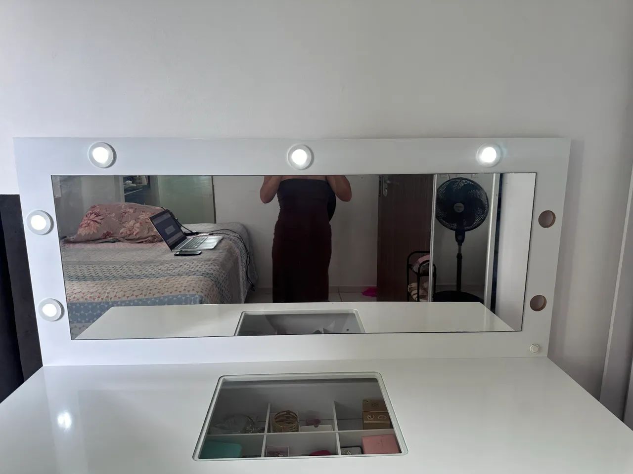 Penteadeira com espelho camarim com 9 gavetas  - Foto 3