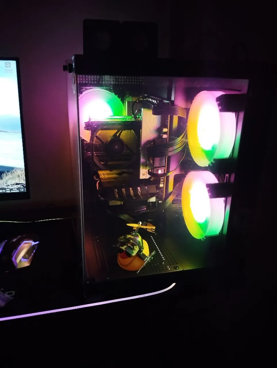 PC Gamer RGB com Gabinete aquário