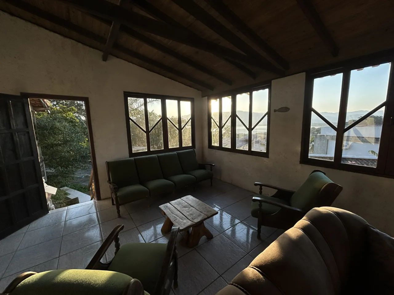 Casa com piscina e vista lagoa Praia da Ferrugem - Foto 4