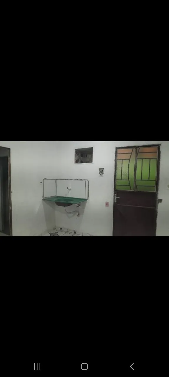Quarto para alugar - Sem mobília
