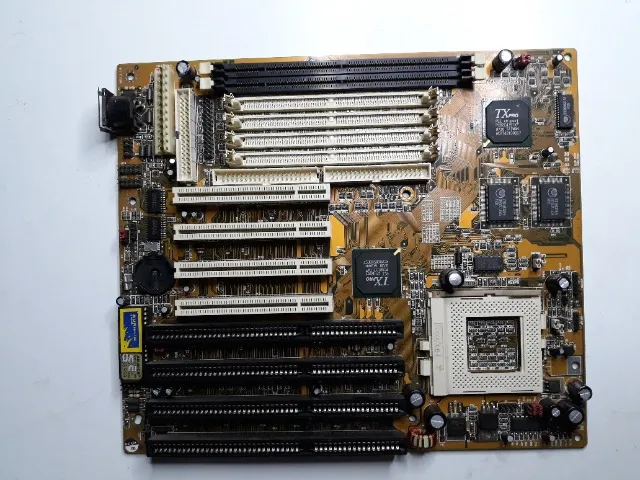 Pentium 200mhz mmx - Processadores - Conjunto Habitacional