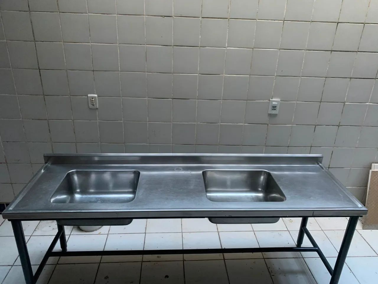 Pia de aço escovado - Foto 4