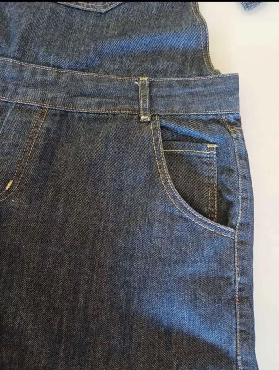 Jardineira Jeans Feminina  - Foto 5