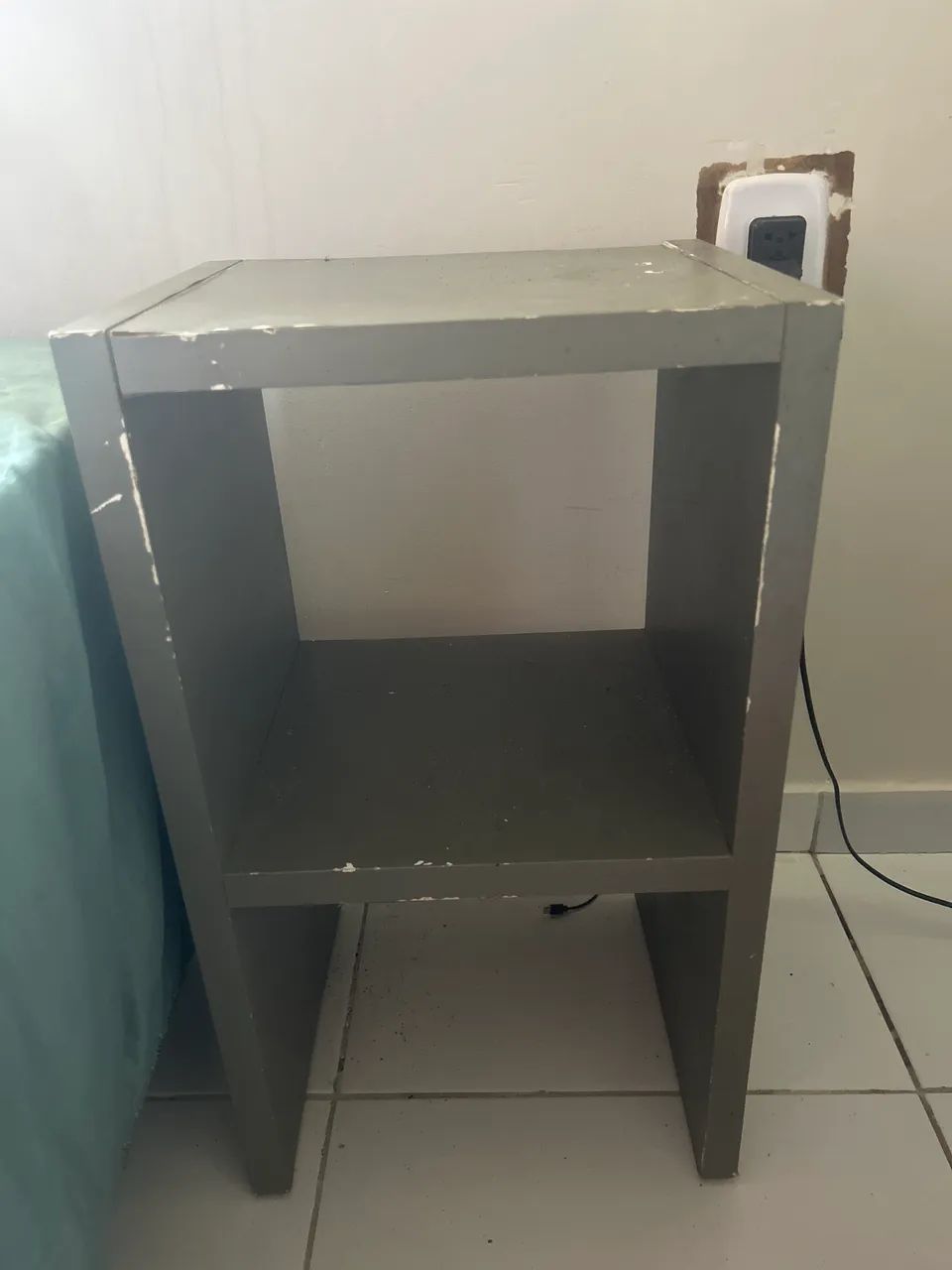 Criado mudo/mesa cabeceira 