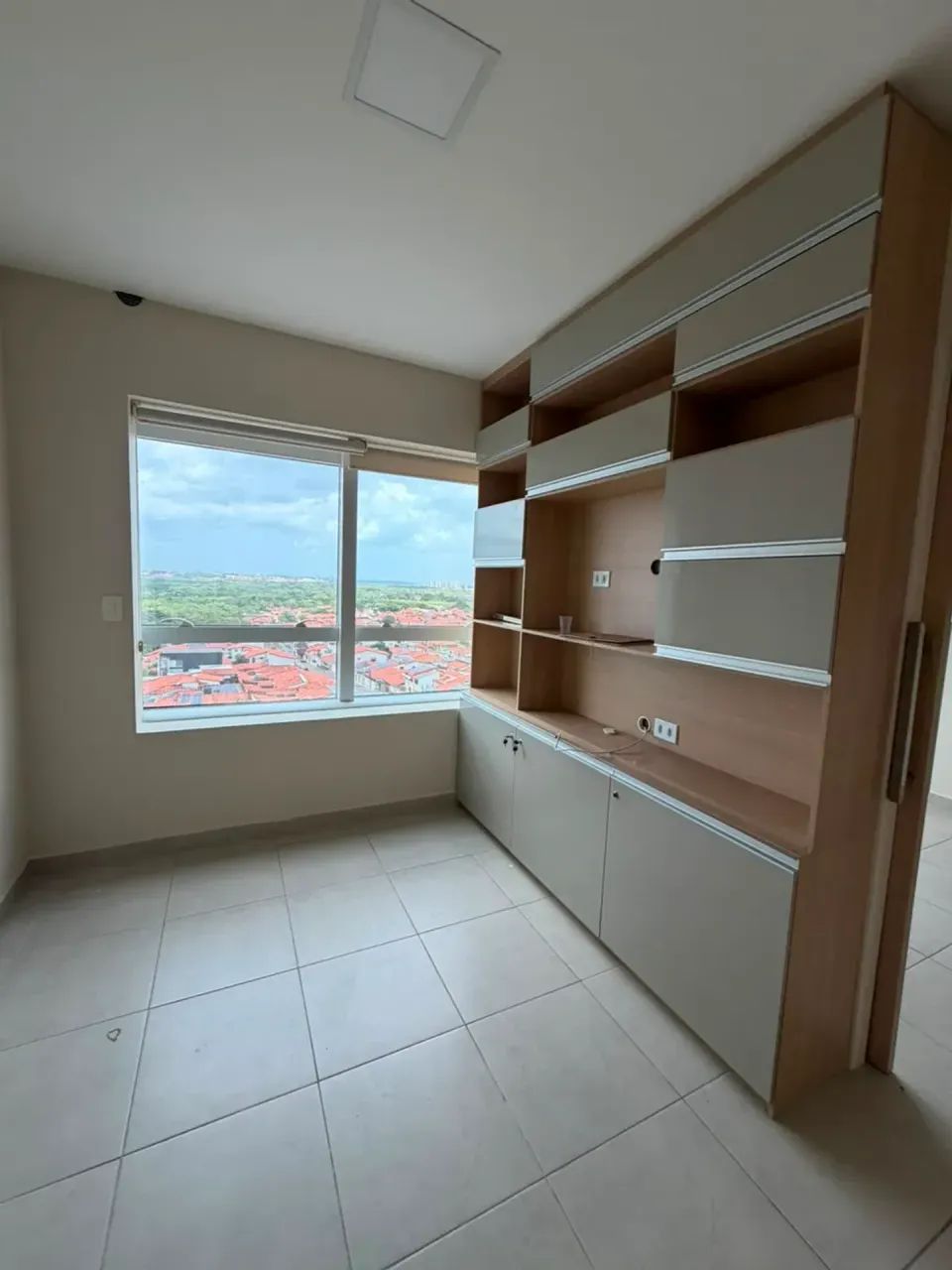 Alugo Sala Comercial Projetada no Pátio Jardins, Cohafuma. - Foto 5