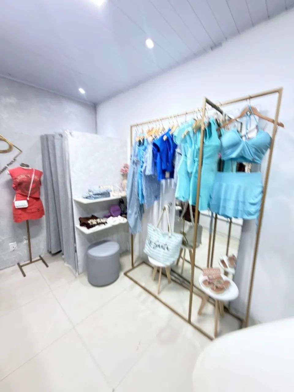 Passa-se loja de roupas  - Foto 2