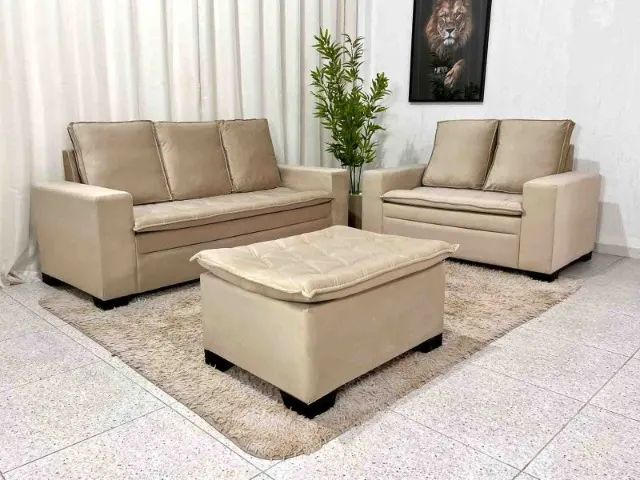 Sofá 2 e 3 lugares França com Puff