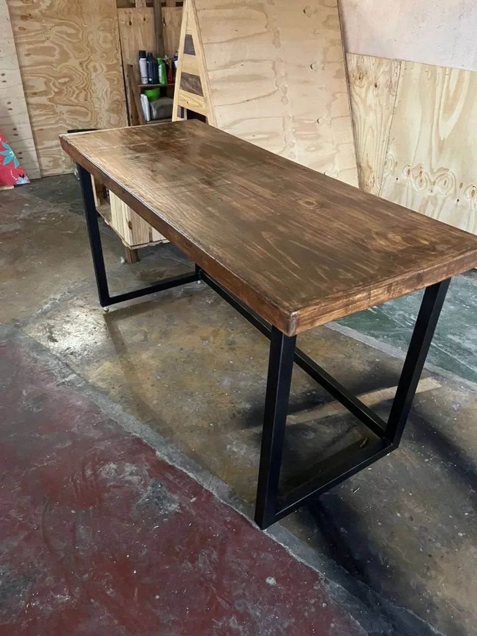 Mesa estilo industrial para escritório  - Foto 2
