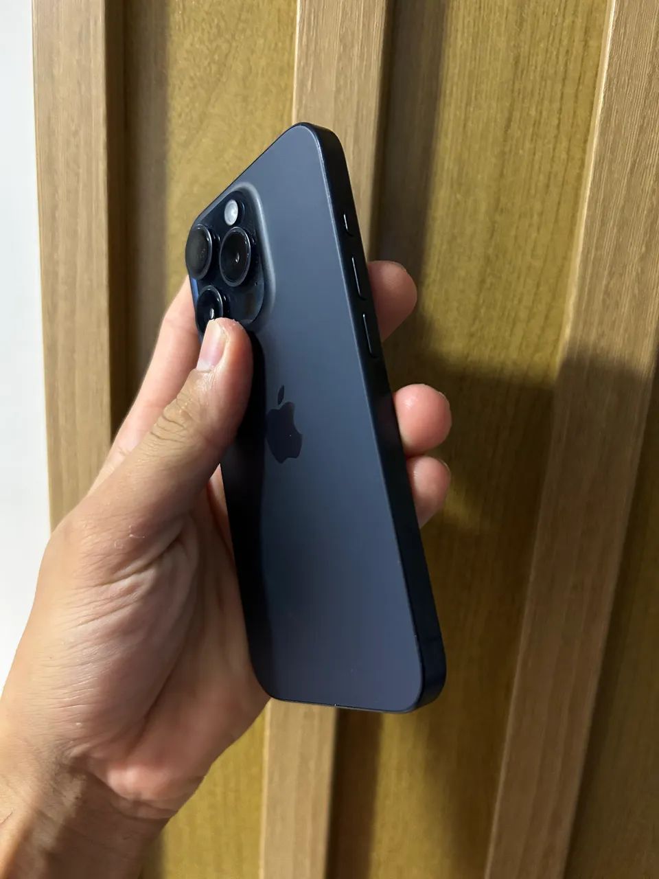 iPhone 15 pro 128GB - Foto 2